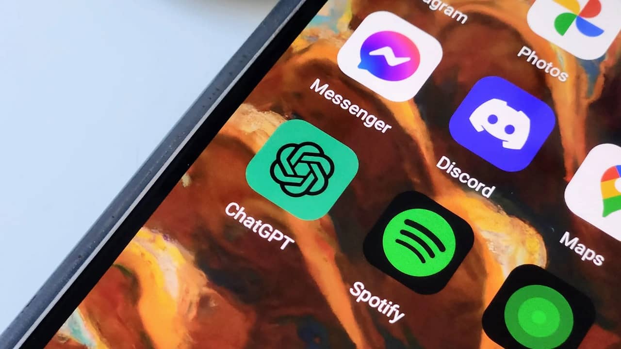 ভারতে ChatGPT অ্যাপের ঝোড়ো ব্যাটিং! মাত্র 6 দিনে 5 লাখ ডাউনলোডের রেকর্ড