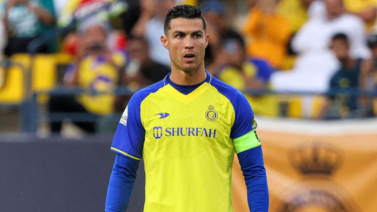 Cristiano Ronaldo: জার্সি জালিয়াতির দায়ে দাদা, জড়িয়ে গেল রোনাল্ডোরও নাম!