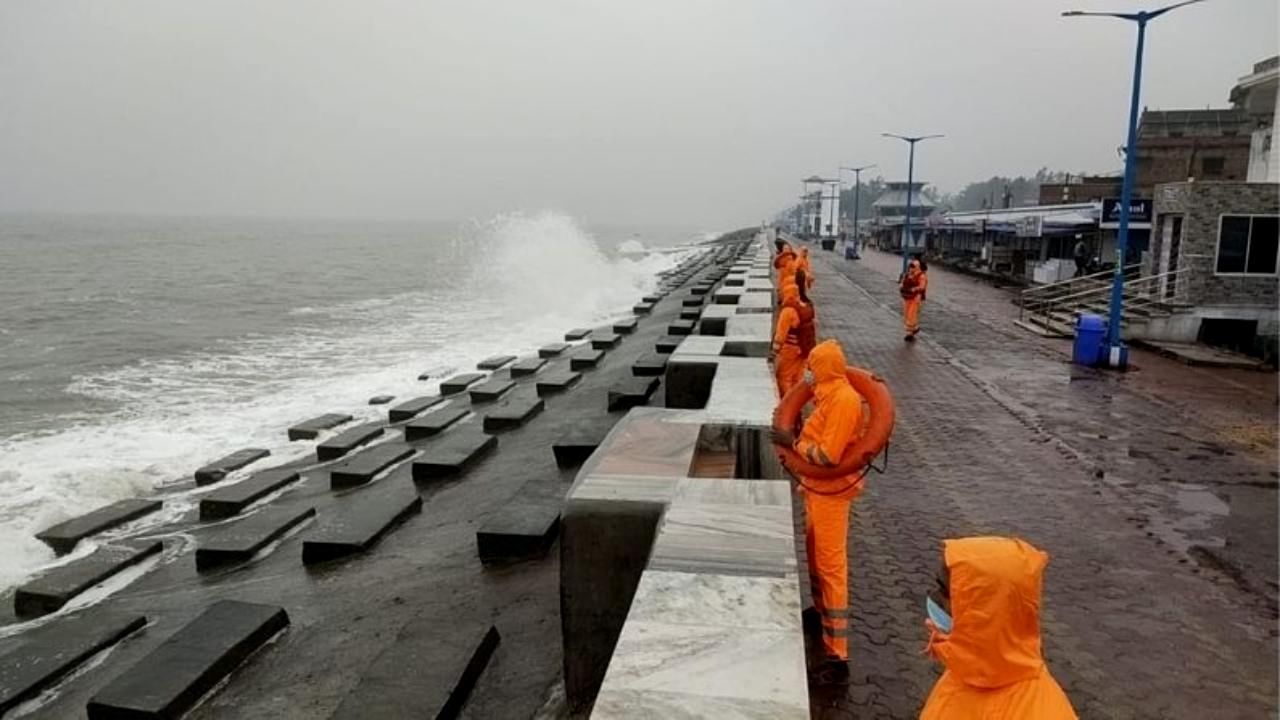 Cyclone Mocha: মোখাকে কোনও 'মওকা' দিতে নারাজ দিঘা, জোরকদমে চলছে প্রস্তুতি