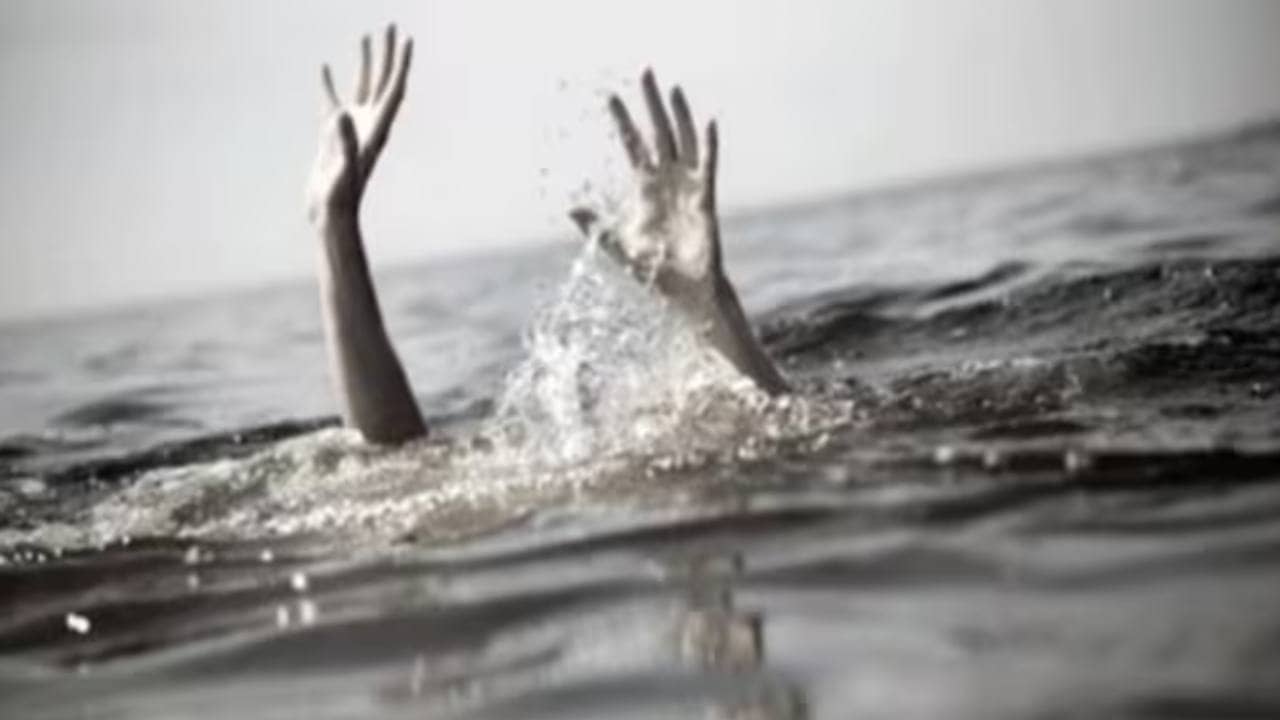 Krishna Sagar lake: সাঁতারের নেশাই কাল হল! লেকের জলে ডুবে প্রাণ গেল ৫ কিশোরের
