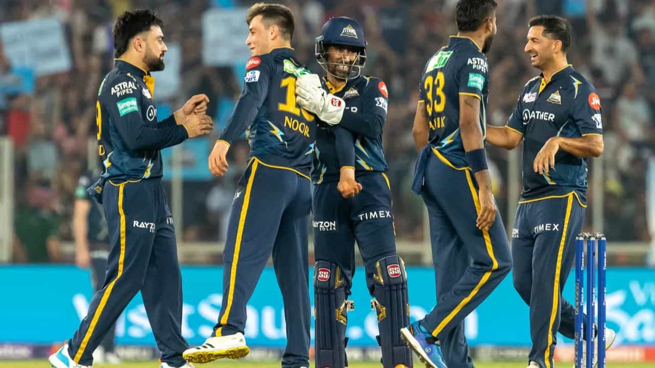 IPL 2023 FINAL: আফগান জুটিতে ফুরফুরে গুজরাট টাইটান্স শিবির IPL 2023 FINAL: আফগান জুটিতে ফুরফুরে গুজরাট টাইটান্স শিবির