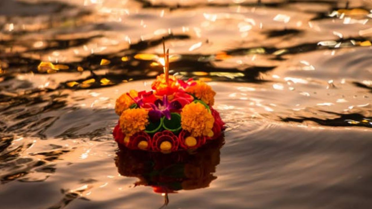 Ganga Dussehra 2023: ব্যবসায় মন্দা, কর্মক্ষেত্রে বসের কোপে জীবন অতিষ্ঠ! দশহরার দিন মেনে চলুন সবচেয়ে সহজ কাজ