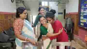 West Bengal HS Result: অলচিকি আরাধনা সরস্বতীর, সঙ্গী মৌসুমি, উচ্চমাধ্যমিকে সাঁওতালি ভাষায় যুগ্ম প্রথম ঝাড়গ্রামের দুই বান্ধবী
