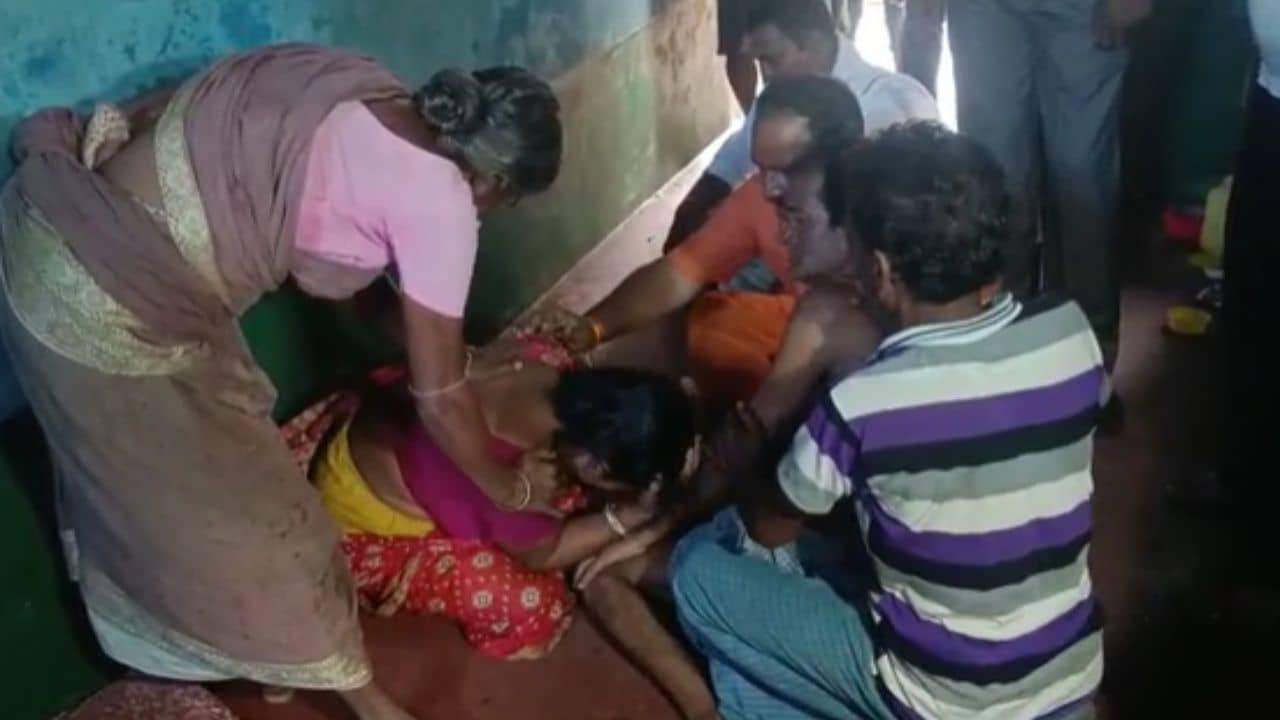 Asansol BJP Worker Murder: পরনে অন্তর্বাস, শরীর ক্ষতবিক্ষত, ময়নার পর জামুড়িয়ায় উদ্ধার বিজেপি কর্মীর দেহ