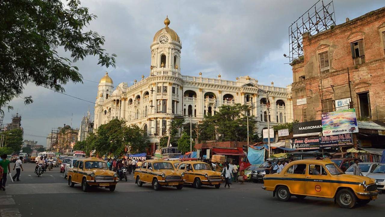 Dharmatala Name History: কেন ধর্মতলার নাম ধর্মতলা হল জানেন? কেনই ডাকা হয় এসপ্ল্যানেড?