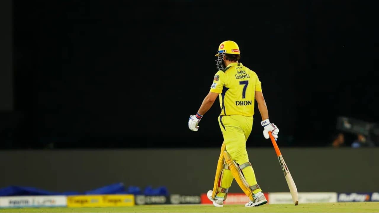 Dhoni-Retirement : পরিস্থিতি বলছে, অবসর ঘোষণা করা উচিত...