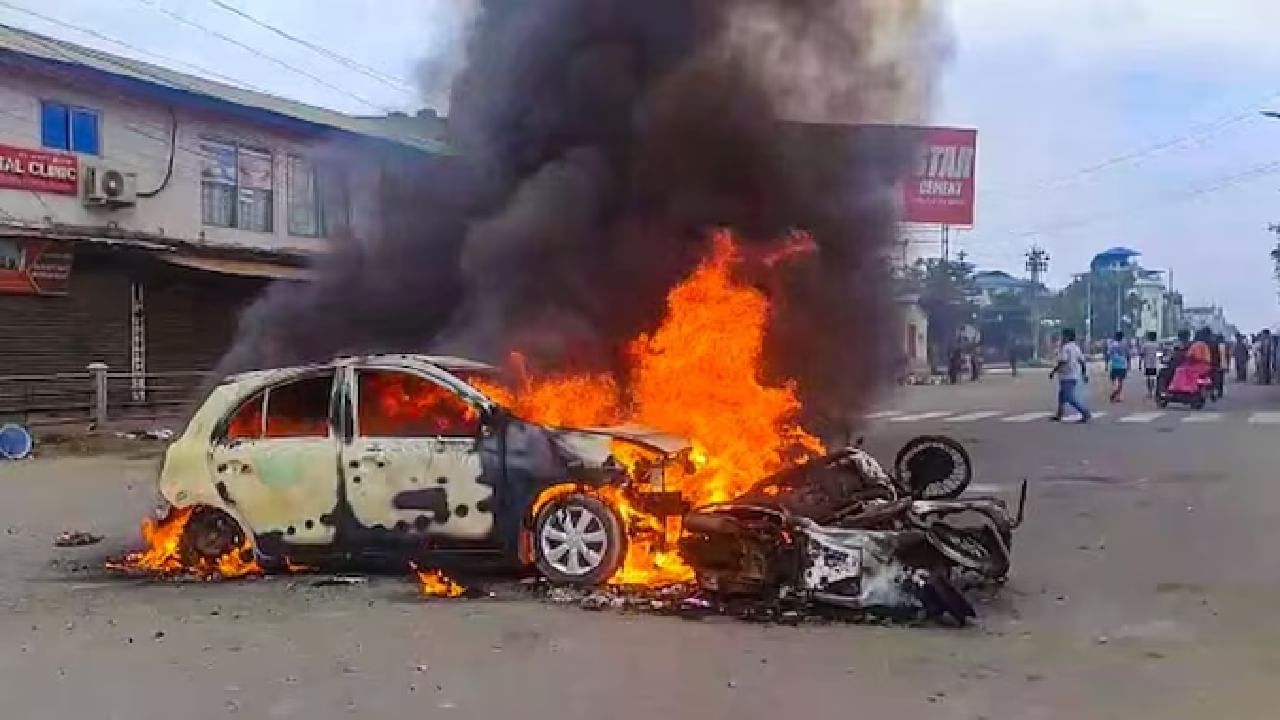 Manipur Violence: হিংসাবিধ্বস্ত মণিপুরে সেনার সঙ্গে গুলির লড়াইয়ে মৃত ৩০ 'কুকি জঙ্গি', জানালেন মুখ্যমন্ত্রী