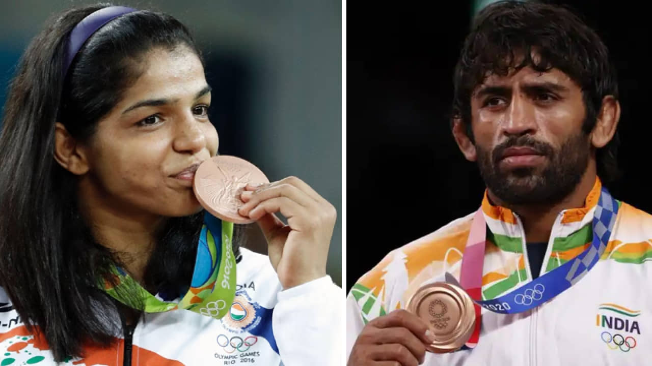 Wrestlers protest: ‘আজই গঙ্গার জলে ভাসিয়ে দেব অলিম্পিক মেডেল’, যন্তর মন্তর থেকে সরানোর নির্দেশে হুঁশিয়ারি কুস্তিগীরদের