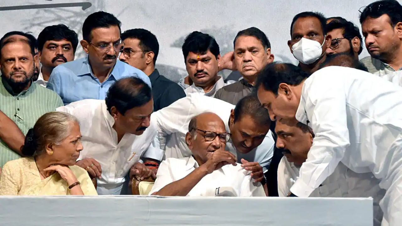 Sharad Pawar: সকালেই সুপ্রিয়া সুলেকে ফোন রাহুলের, শুক্রে হতে পারে শরদের উত্তরসূরি বাছাই