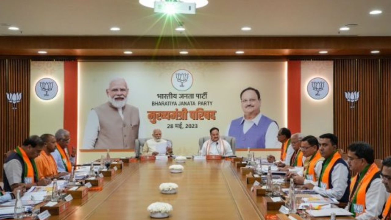 2024 Lok Sabha Elections   PM Modi Meets With CMs 