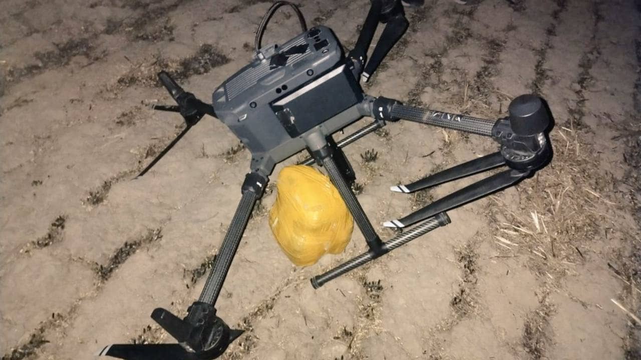 Pak Drone: ২ দিনে ৪ ড্রোন! পাকিস্তান থেকে পঞ্জাবে মাদক পাচার ব্যর্থ করল বিএসএফ