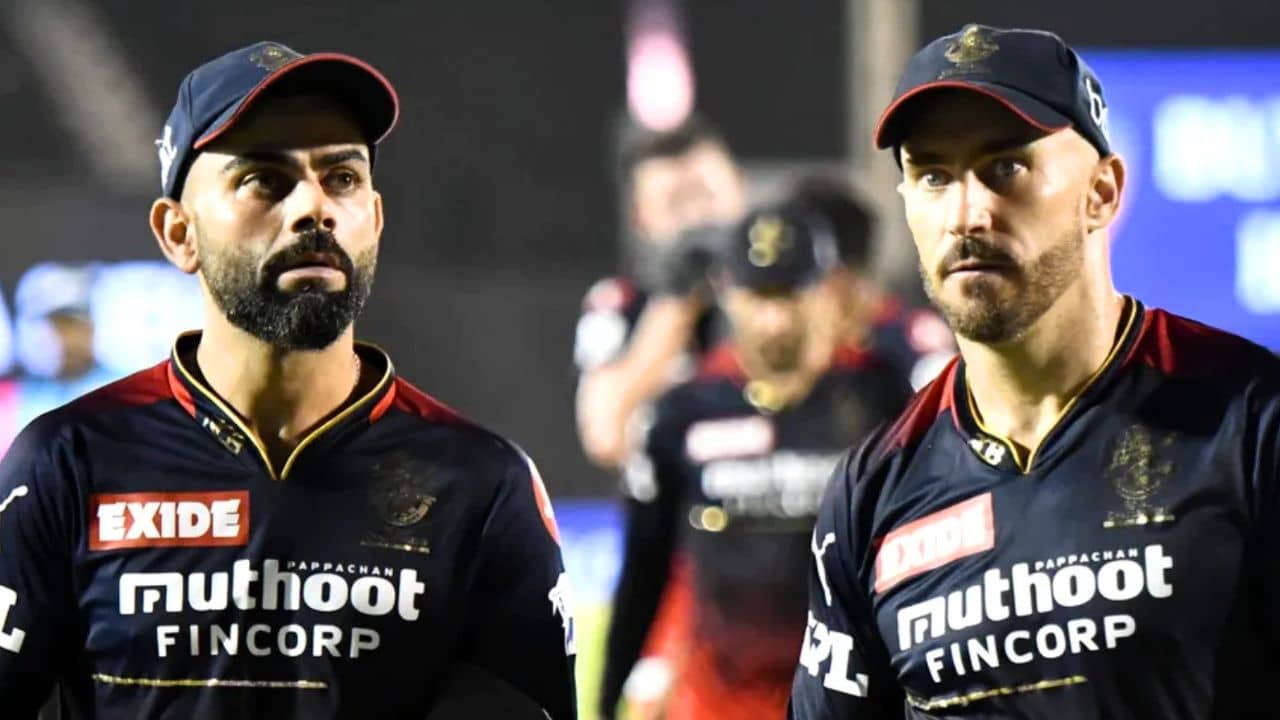 RCB vs GT, IPL 2023 : আরসিবি শিবিরে বিরাট ধাক্কা, ছিটকে গেলেন ৭.৭৫ কোটি টাকার তারকা ক্রিকেটার!