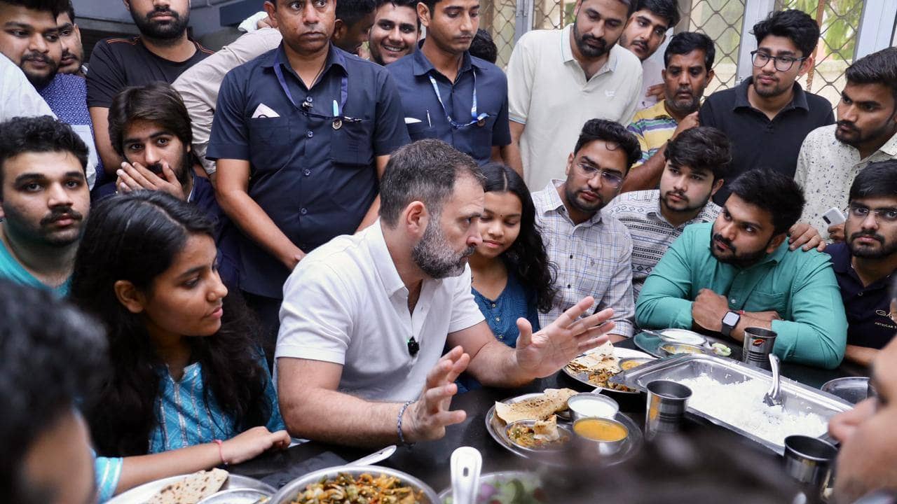 Rahul Gandhi: হস্টেল সফরের সমালোচনা করে ‘বহিরাগত’ রাহুল গান্ধীকে নোটিস দিল্লি বিশ্ববিদ্যালয়ের