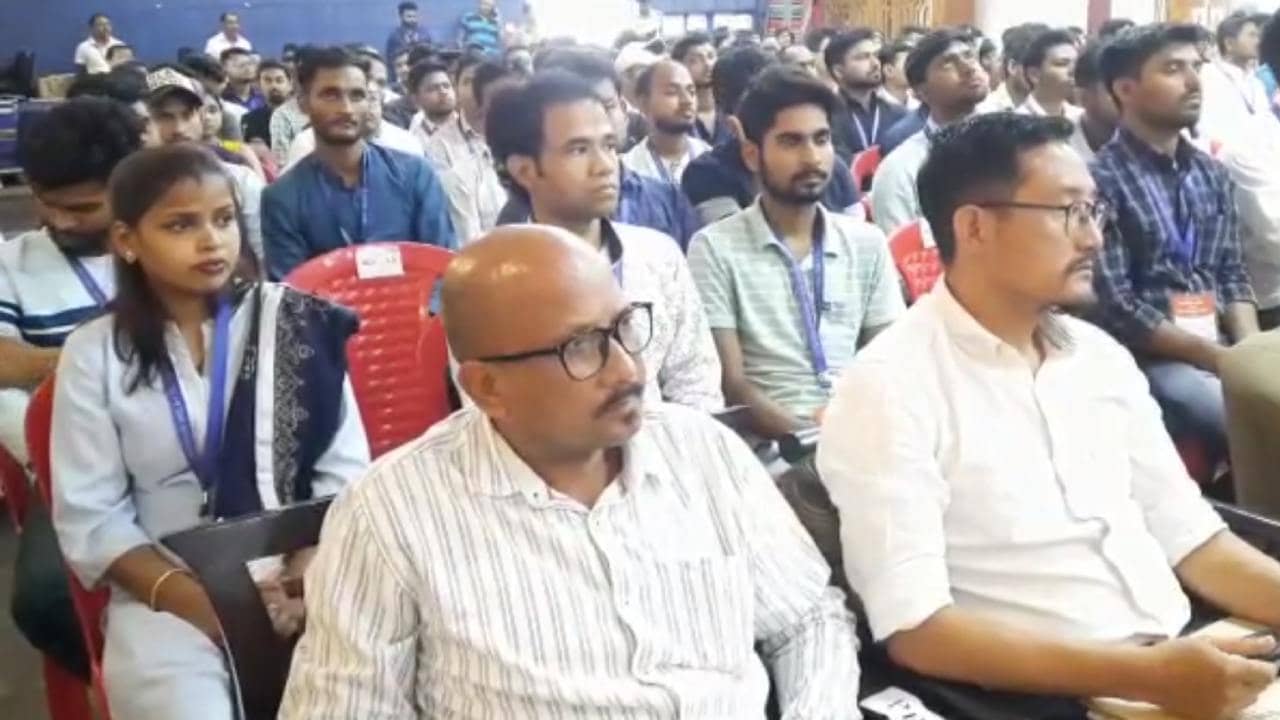 Jalpaiguri: মোদীর রোজগার মেলায় ৭০ হাজার চাকরি, বাংলা থেকে পেলেন কতজন