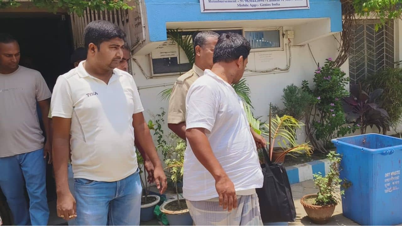 Samserganj Murder: সম্পত্তির জন্য গলা কেটে ছোট ভাইকে খুন, পুলিশি জেরায় স্বীকার দাদার