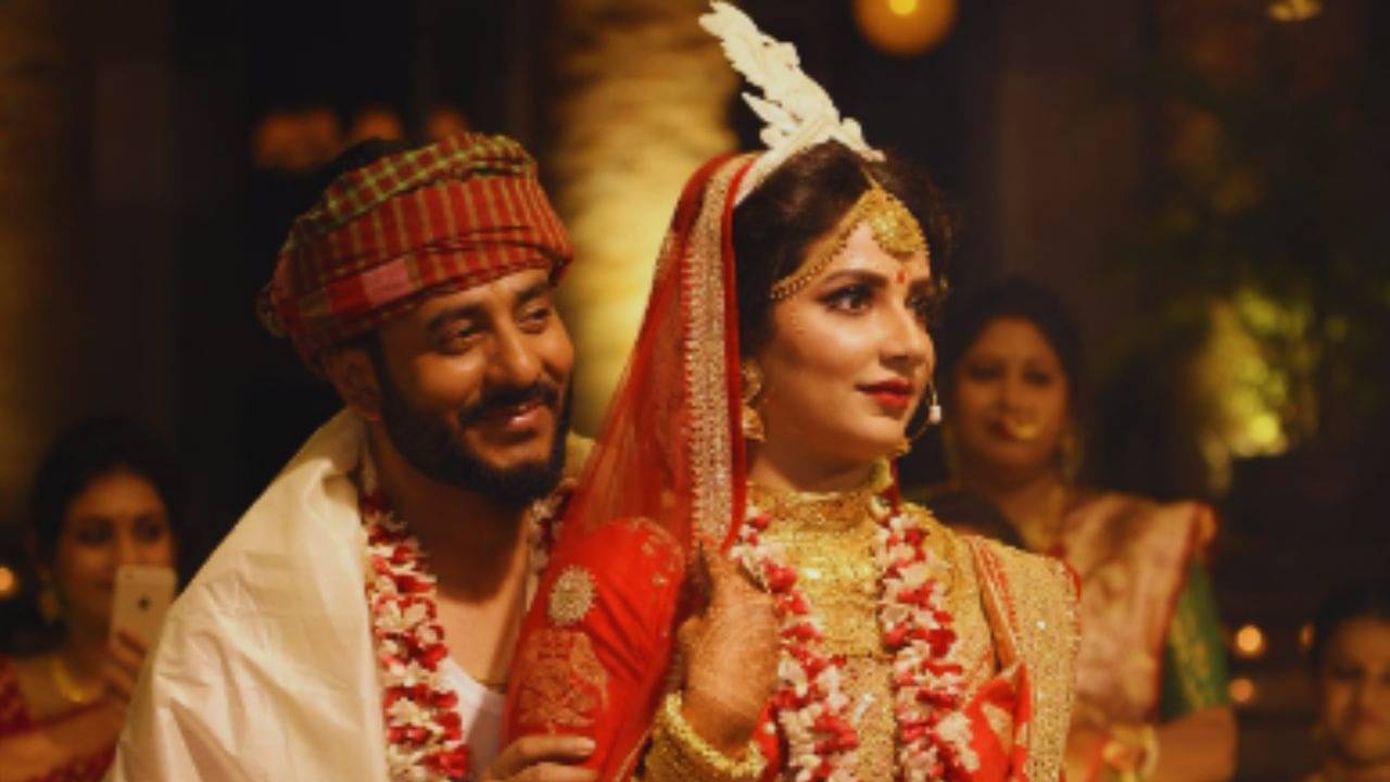 Raj-Subhashree: এই তো সেদিন এলে..., বিয়ের পাঁচ বছর পার! বিশ্বাসই হচ্ছে না রাজের