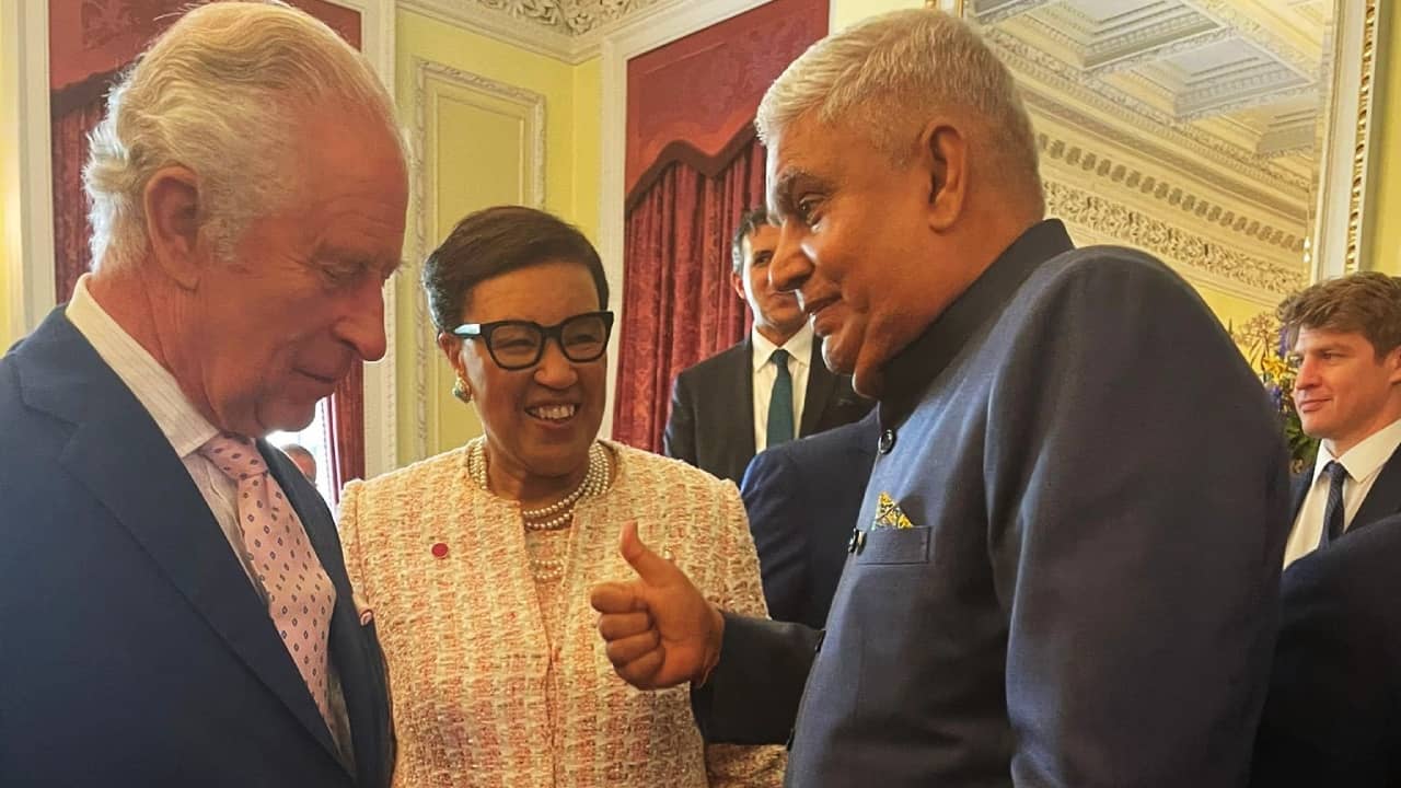 King Charles III coronation: রাজ্যাভিষেকের আগে রাজা তৃতীয় চার্লসের সঙ্গে আড্ডায় উপ-রাষ্ট্রপতি ধনখড়