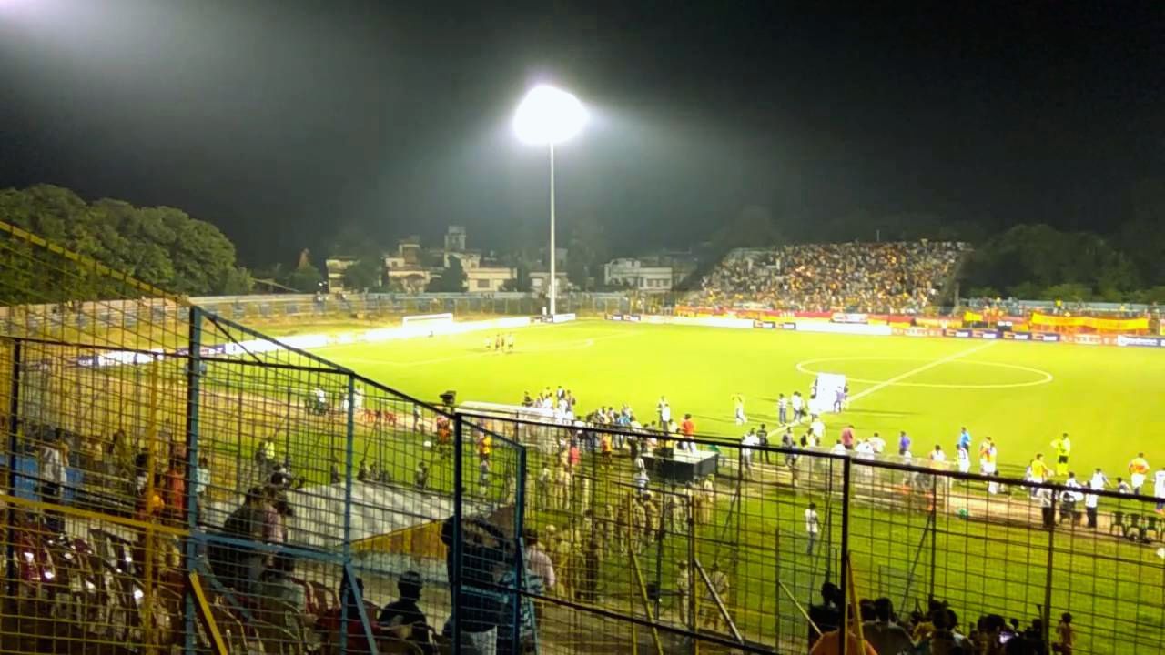 Barasat Stadium Renovation : ঘুম ভাঙল অবশেষে, মর্যাদা ফেরাতে বারাসত স্টেডিয়ামে সদলবলে ক্রীড়ামন্ত্রী