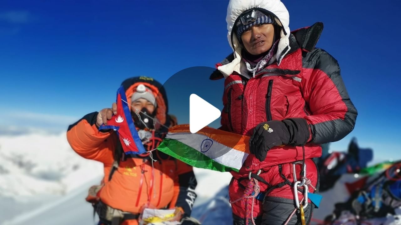 Piyali Basak At Mount Makalu: বিশ্বের পঞ্চম উচ্চতম শৃঙ্গ মাউন্ট মাকালু জয় করলেন পিয়ালি