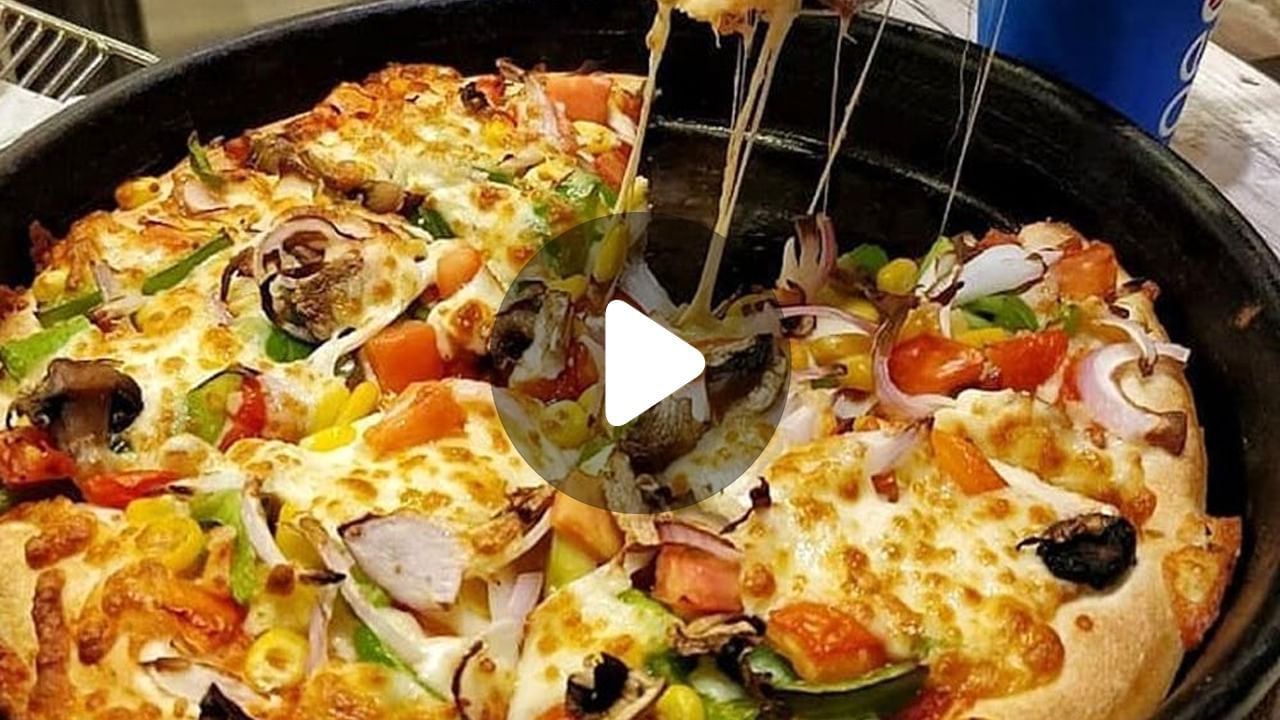 Hell Pizza এই পিৎজা খেলেও লাগবে না টাকা! Bengali News This pizza