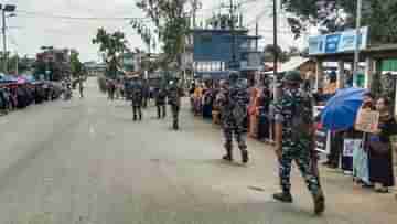 Manipur Violence: মণিপুরে অশান্ত এলাকা ঘুরে দেখছেন স্বরাষ্ট্রমন্ত্রী শাহ, কথা বলবেন কুকি জনজাতির সঙ্গেও