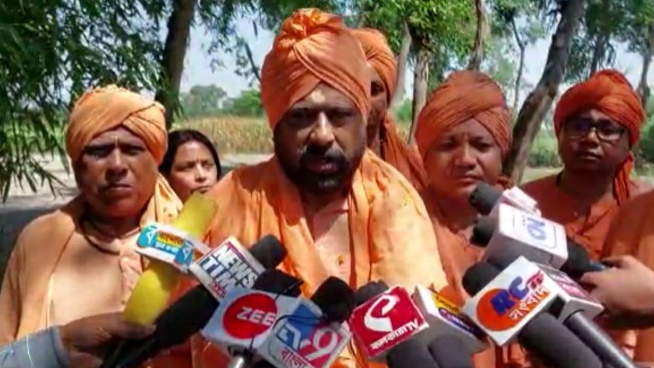 Bharat Sevashram Sangha: কালিয়াগঞ্জকাণ্ডে সিবিআই তদন্তের দাবি ভারত সেবাশ্রমের সন্ন্যাসীদের