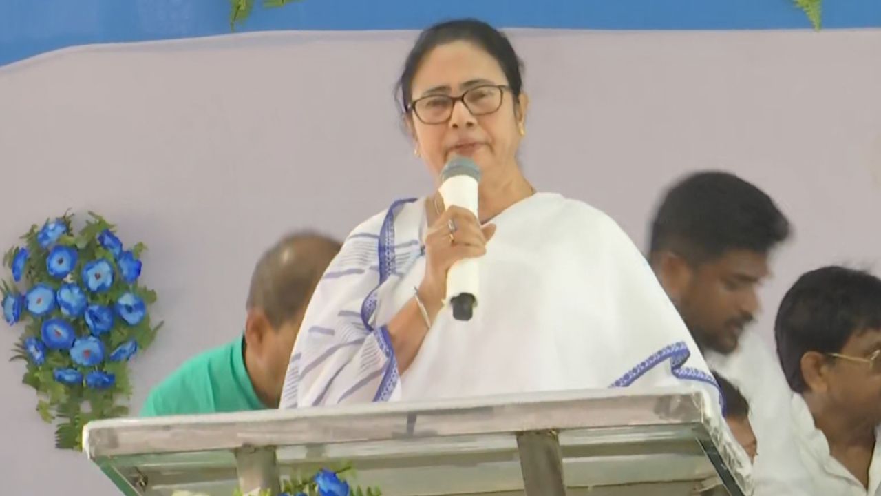 CM Mamata Banerjee: কর্নাটকের মানুষকে জয়ের শুভেচ্ছা জানালেন মমতা, মুখে নিলেন না কংগ্রেসের নাম