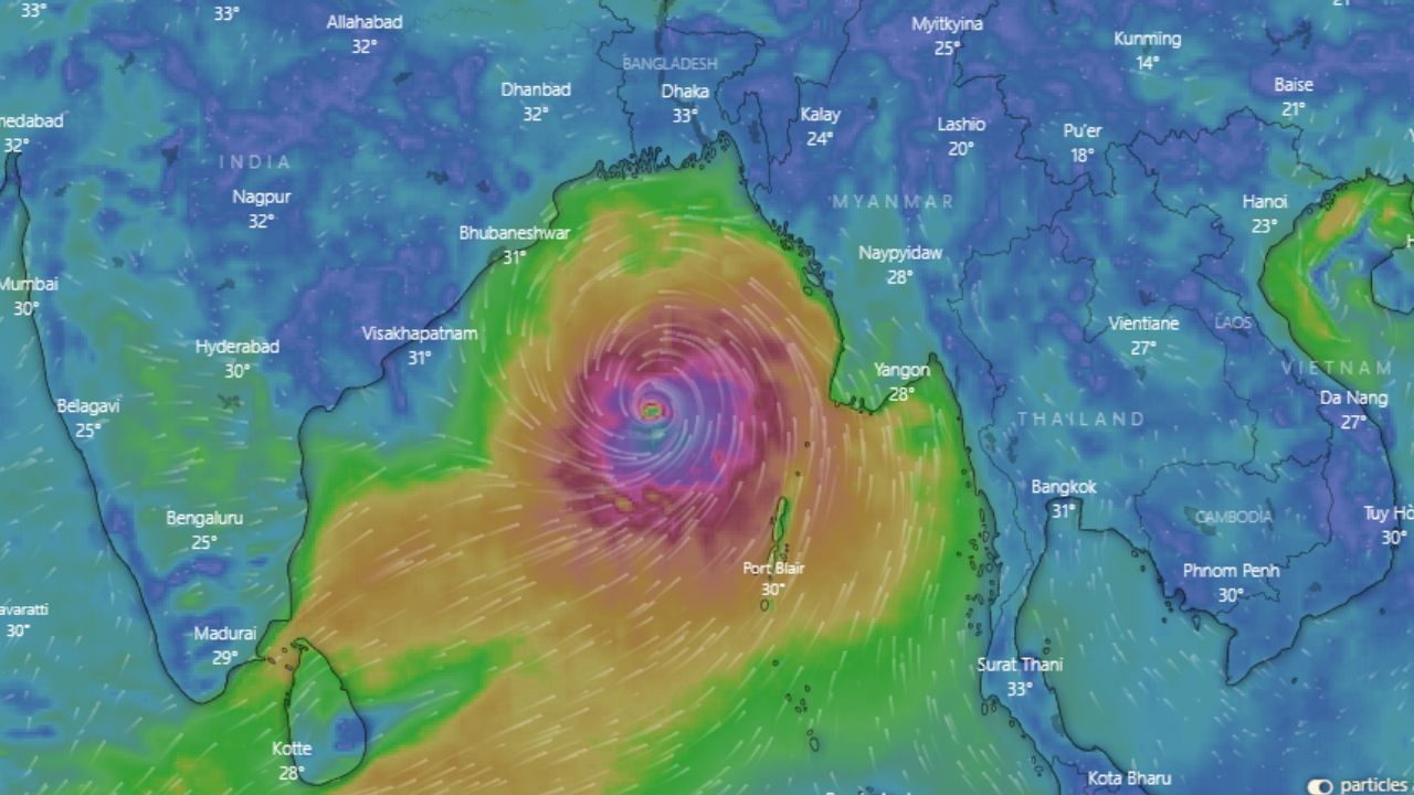 Cyclone Mocha: সাগরেই প্রবল শক্তিশালী মোখা, 'রনংদেহী' হয়ে ধেয়ে আসছে উপকূলের দিকে