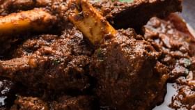 Mutton Bhuna Recipe: জামাইষষ্ঠীর রাতে পরোটার সঙ্গে মটন ভুনা বানিয়ে চমকে দিন জামাইকে, রইল রেসিপি Mutton Bhuna Recipe: জামাইষষ্ঠীর রাতে পরোটার সঙ্গে মটন ভুনা বানিয়ে চমকে দিন জামাইকে, রইল রেসিপি