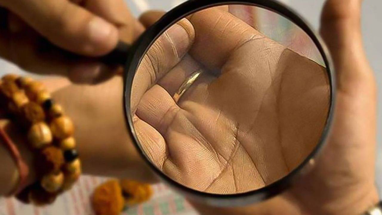 Palmistry: সাফল্য না ব্যর্থতা, হাতের তালুর কোন কোন রেখা শুভ, কোনটি অশুভ?