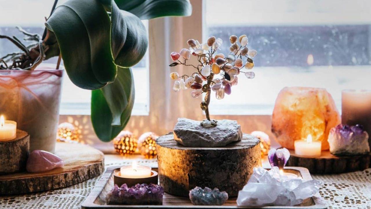 Astrology Tips: সবকিছুতেই নেগেটিভ চিন্তা করা আপনার স্বভাব? এই ৫ কৌশলেই জীবনে আনুন পজিটিভ ভাইবস