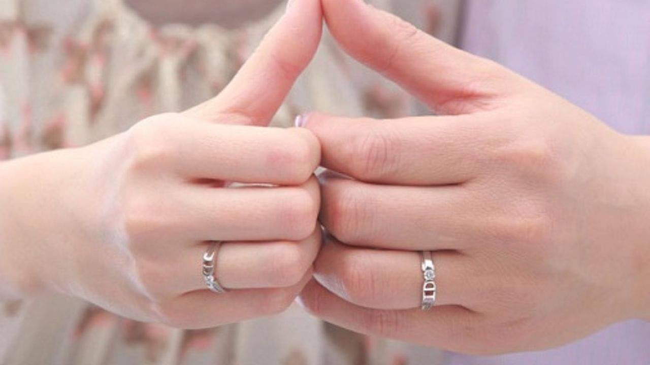 Vastu Tips for Silver Ring: কারা, কোন আঙুলে রুপোর আংটি পরবেন? রোগভোগ ও অর্থকষ্ট, কোনওটাই ধারেকাছে ঘেঁষবে না