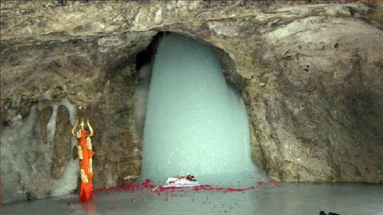 Amarnath Yatra 2023:  অমরনাথের তুষারলিঙ্গ আবিষ্কারক এক মুসলিম! দেড়শো বছর পর ইতি টেনেছেন পৌরোহিত্যেও