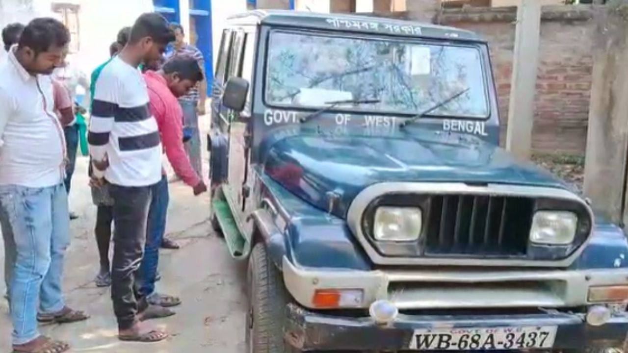 Bankura:  বিডিও অফিসের গাড়ির ধাক্কায় পিষে গেল ছাত্র, অভিযোগ ঘিরে তপ্ত বাঁকুড়া