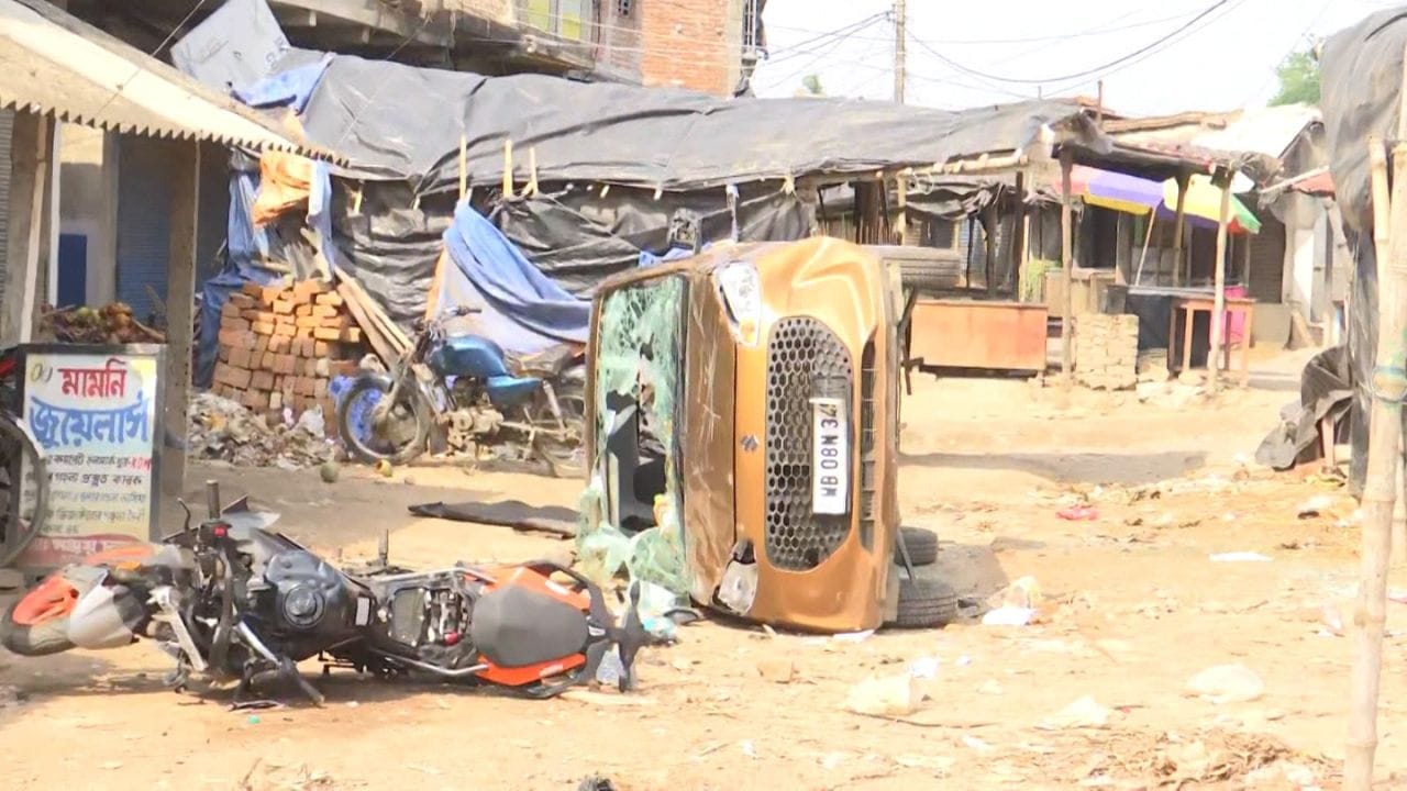 ভাঙড় ২ এ যদি ১০ হাজার আইএসএফ কর্মী নিয়ে নমিনেশন জমা দেন নওশাদ, সূত্র মারফত খবর বুধবার ভাঙড় এক নম্বর ব্লকে ২০ হাজার লোক নিয়ে হবে মনোনয়নপর্ব।