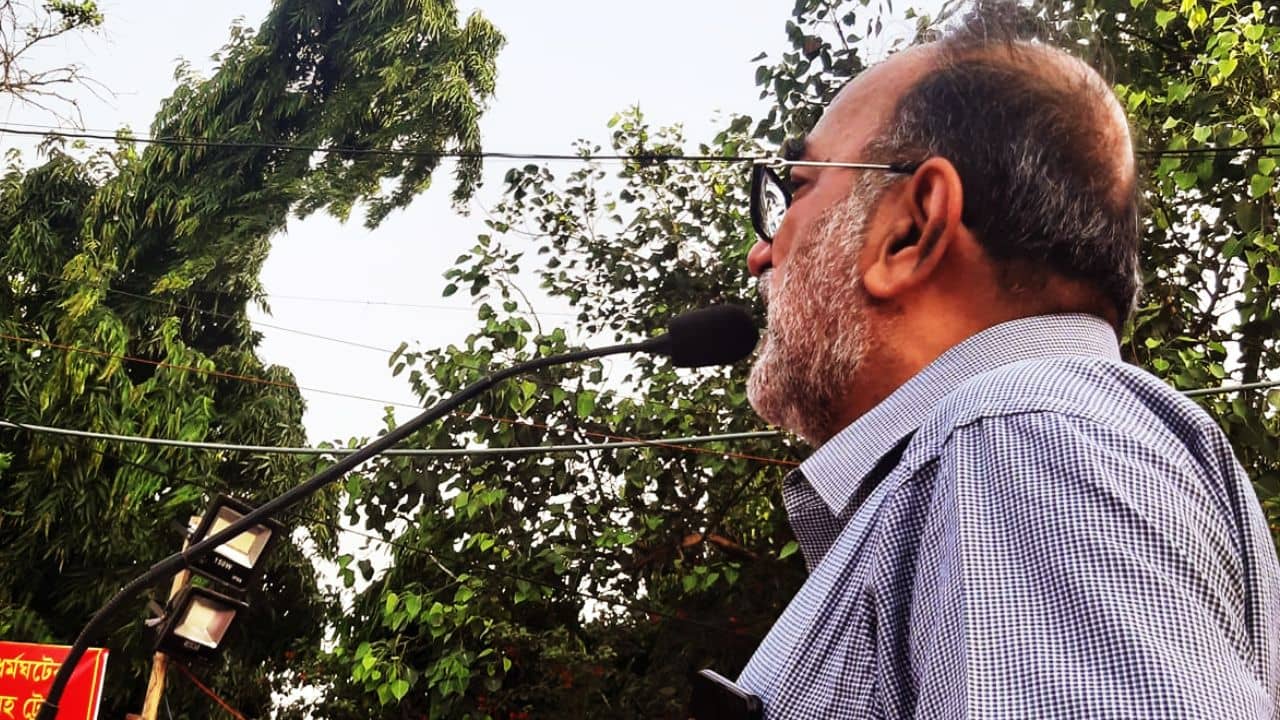 Bikash Ranjan Bhattacharya: পিঠের চামড়া তুলে দিন, নগ্ন করে দিন, বিকাশের মুখেও ‘চড়াম চড়াম’ ডায়লগ