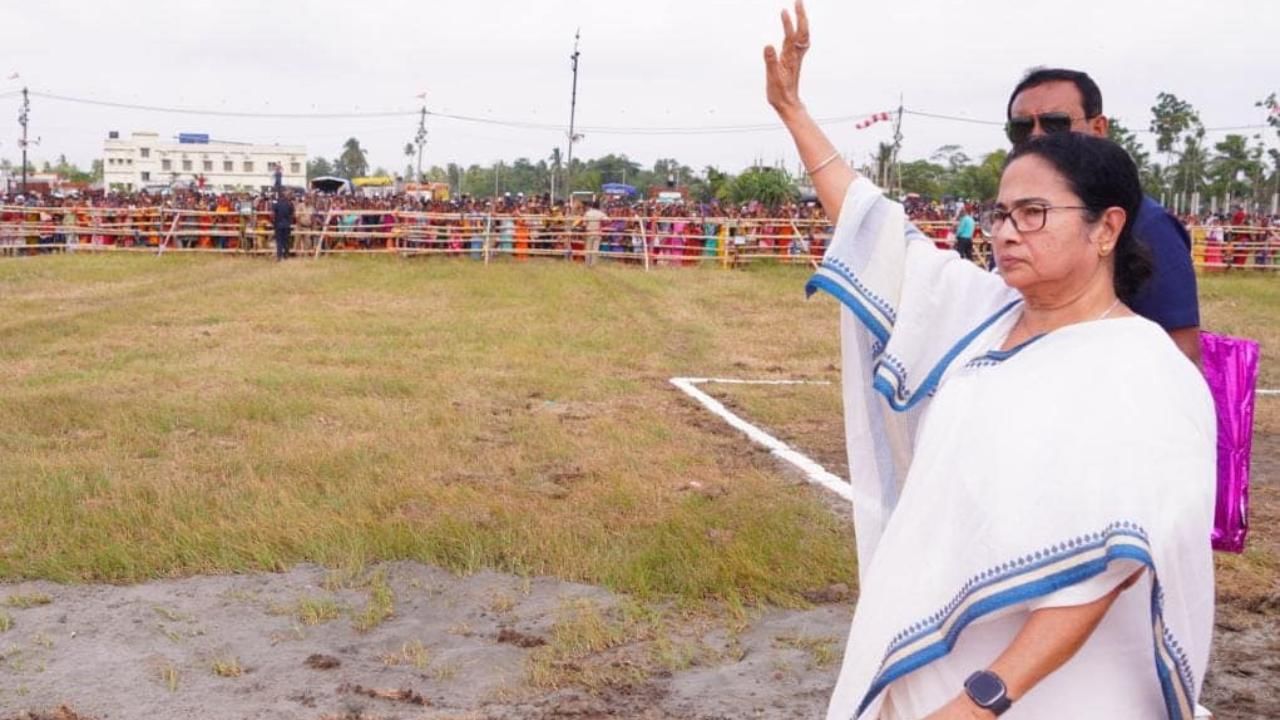 West Bengal Panchayat Elections 2023: আজ কোচবিহারে মুখ্যমন্ত্রী, পঞ্চায়েত- মহারণের প্রচারের শুরুতেই কী বার্তা তৃণমূল সুপ্রিমোর?