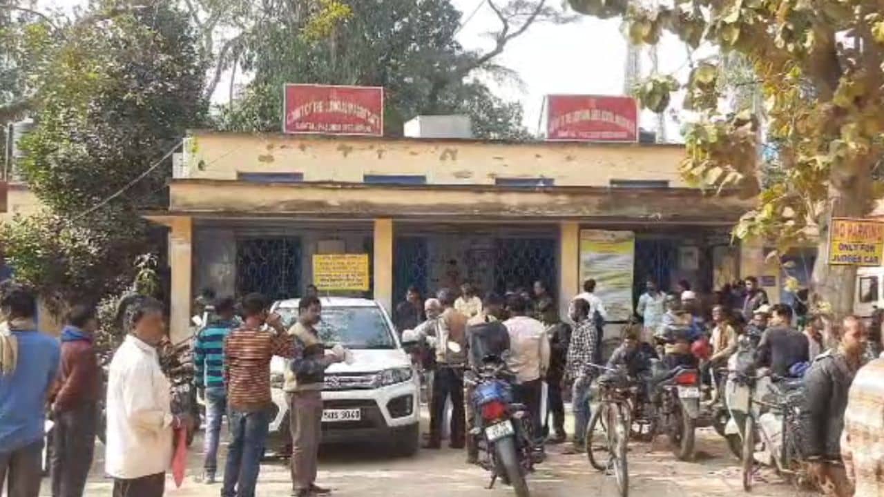 Minor Girl Physically Harassed: ফাঁকা বাড়িতে মামার মেয়েকে ধর্ষণের অভিযোগ, গ্রেফতার যুবক