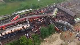 Coromandel Express Derailed: মেইন লাইনে সিগনাল, তবে পয়েন্ট কেন লুপ লাইনে? করমণ্ডল এক্সপ্রেসের দুর্ঘটনায় জোরাল অন্তর্ঘাত তত্ত্ব Coromandel Express Derailed: মেইন লাইনে সিগনাল, তবে পয়েন্ট কেন লুপ লাইনে? করমণ্ডল এক্সপ্রেসের দুর্ঘটনায় জোরাল অন্তর্ঘাত তত্ত্ব