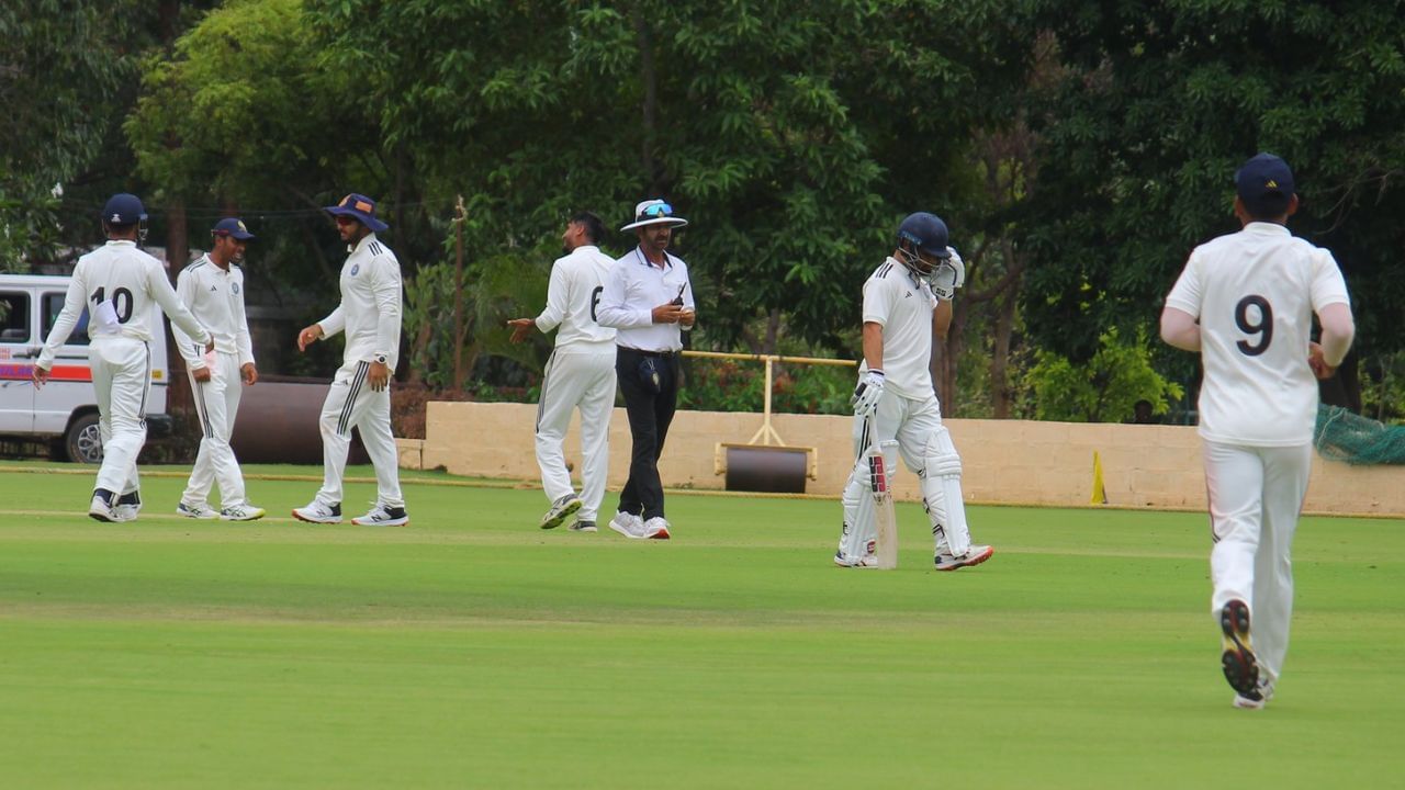 Duleep Trophy: দলীপে প্রথম দিন কেমন পারফরম্যান্স রিঙ্কু, অভিমন্যুদের? জেনে নিন...