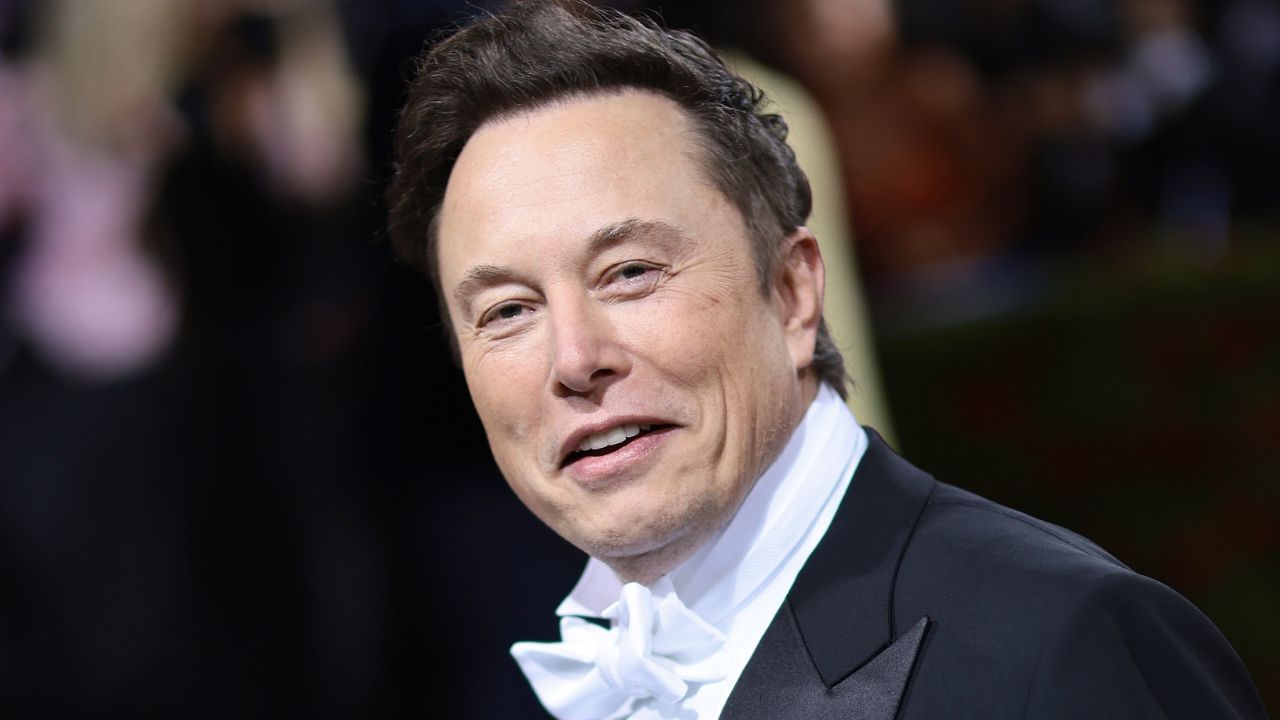 Elon Musk: শূন্য গুনে শেষ করা যাবে না সম্পত্তির অঙ্কে, ফের বিশ্বের সবথেকে ধনী মানুষ ইলন মাস্ক