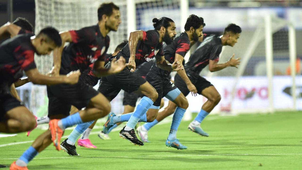 Indian Football: ফুটবলে আজ ভারত-পাকিস্তান, বিউটিফুল গেমের অপেক্ষায় বেঙ্গালুরু