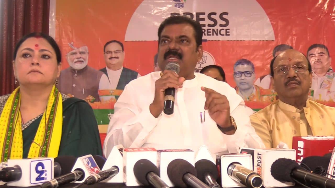 MNREGA: তখন ভাল কাজ করেছিল, আর এখন..., ১০০ দিনের কাজে কেন্দ্রীয় বরাদ্দ বন্ধের কারণ জানালেন মন্ত্রী