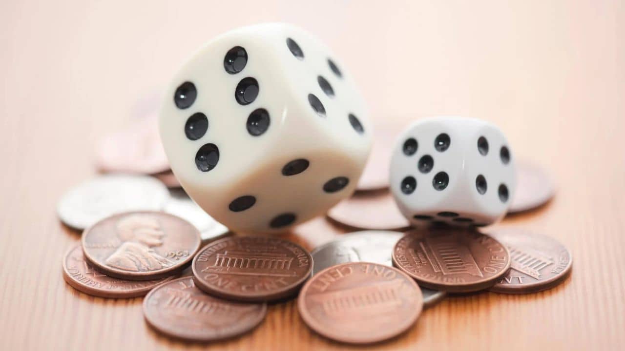 Lucky Zodiac Signs: শনিবার শনির দৃষ্টি সরিয়ে সেরার সেরা রাশি কোন তিনটি? আজকে কেমন কাটবে সারাদিন