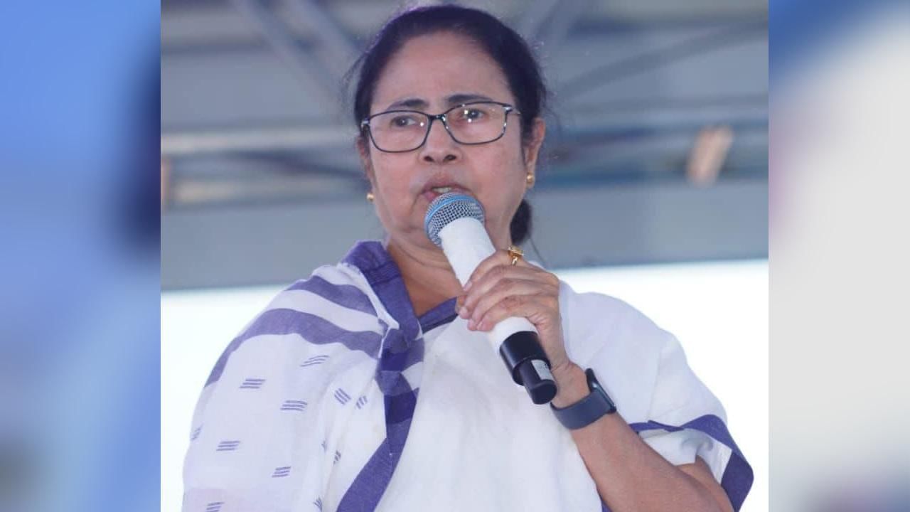 Mamata Banerjee: খবর আছে ভোটের সময় বর্ডারে গিয়ে আপনাদের ভয় দেখাবে: মমতা