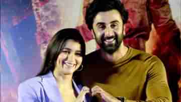 Ranbir-Alia: কোথায় ছুটি কাটাচ্ছেন রণবীর-আলিয়া? মেয়ে রাহার জন্য চুটিয়ে করছেন শপিং