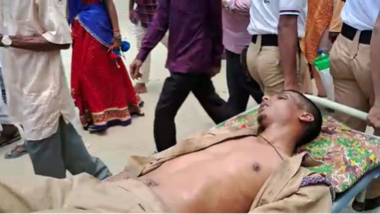 Panihati: তাপপ্রবাহের জেরে পানিহাটি দণ্ড মহোৎসবে অসুস্থ ৮, ভর্তি করা হয়েছে হাসপাতালে