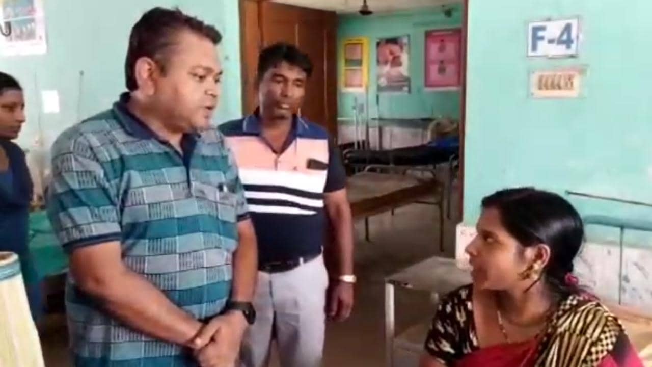 Paschim Medinipur: অন্নপ্রাশনের অনুষ্ঠানে ফুচকা খেতেই অসহ্য পেটে যন্ত্রণা, মেদিনীপুরের হাসপাতালে হু হু বাড়ছে রোগীর সংখ্যা