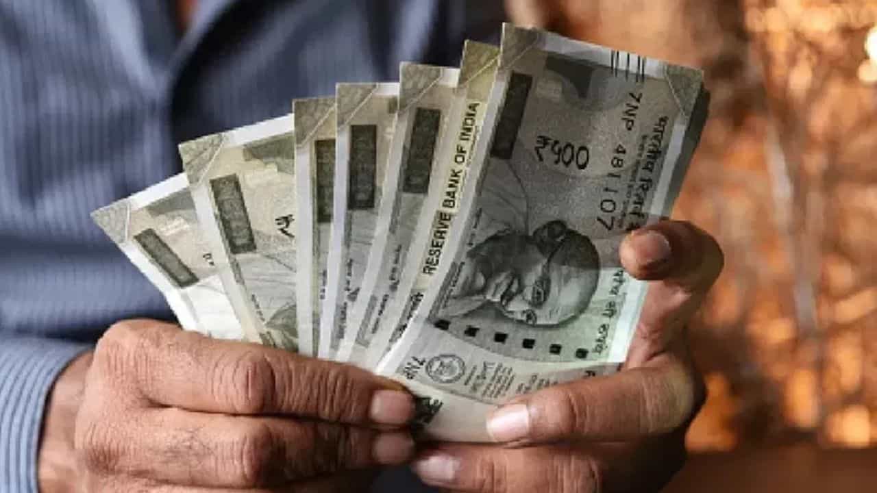 500 Note: জাল ৫০০ টাকার নোট কেমন দেখতে? RBI গভর্নরের স্বাক্ষর নিয়ে বড় ...