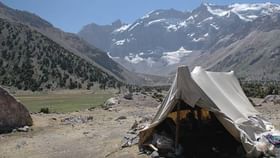 Siachen Glacier Base Camp: সেনার অনুমতি ছাড়াই পৌঁছে যান বিশ্বের উচ্চতম যুদ্ধক্ষেত্রে, ভারতীয়দের জন্য খুলে দেওয়া হল সিয়াচেন বেস ক্যাম্প Siachen Glacier Base Camp: সেনার অনুমতি ছাড়াই পৌঁছে যান বিশ্বের উচ্চতম যুদ্ধক্ষেত্রে, ভারতীয়দের জন্য খুলে দেওয়া হল সিয়াচেন বেস ক্যাম্প